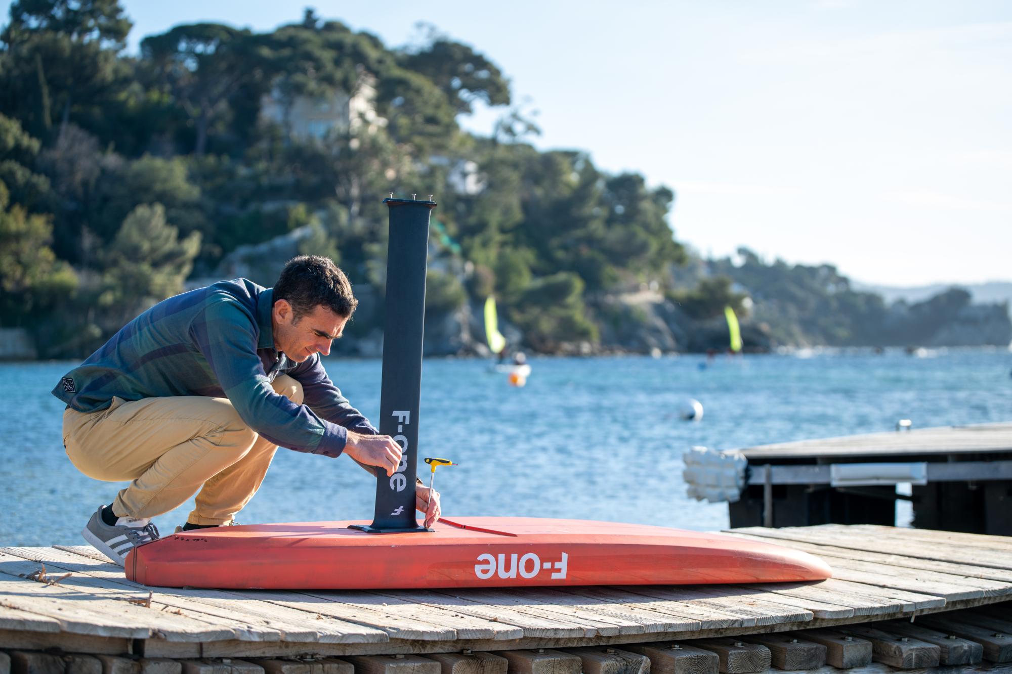 Matériel foil crossing